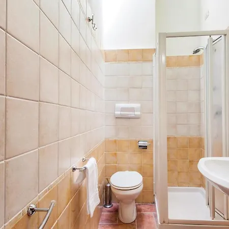 Ibiscus Appartamento Pievescola